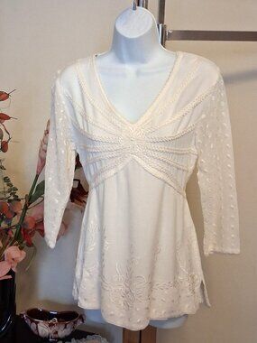 Preowned Raindrops Women’s White Embroidery Blouse Top 3/4 Sleeve 10